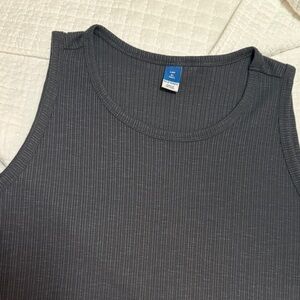 Old Navy Gray Ribbed Tank Top